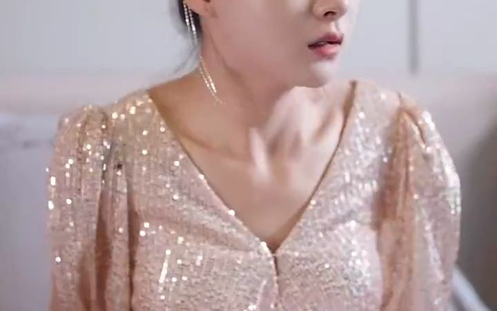 顾总，太太又被关进园区了